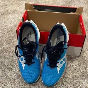 Like new Saucony Endorphin Speed 4 men’s running shoes size 8